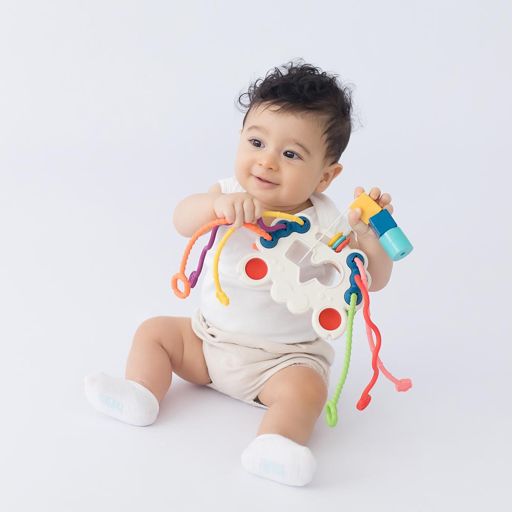 Brinquedo Sensorial Bebê Puxador Cordão Chocalho Pimpolho
