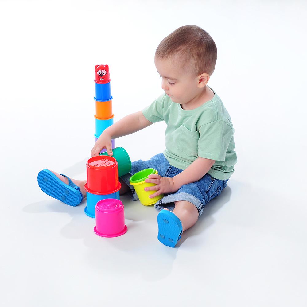Brinquedo Empilhável Pimpolho Infantil 0-24 meses Colorido