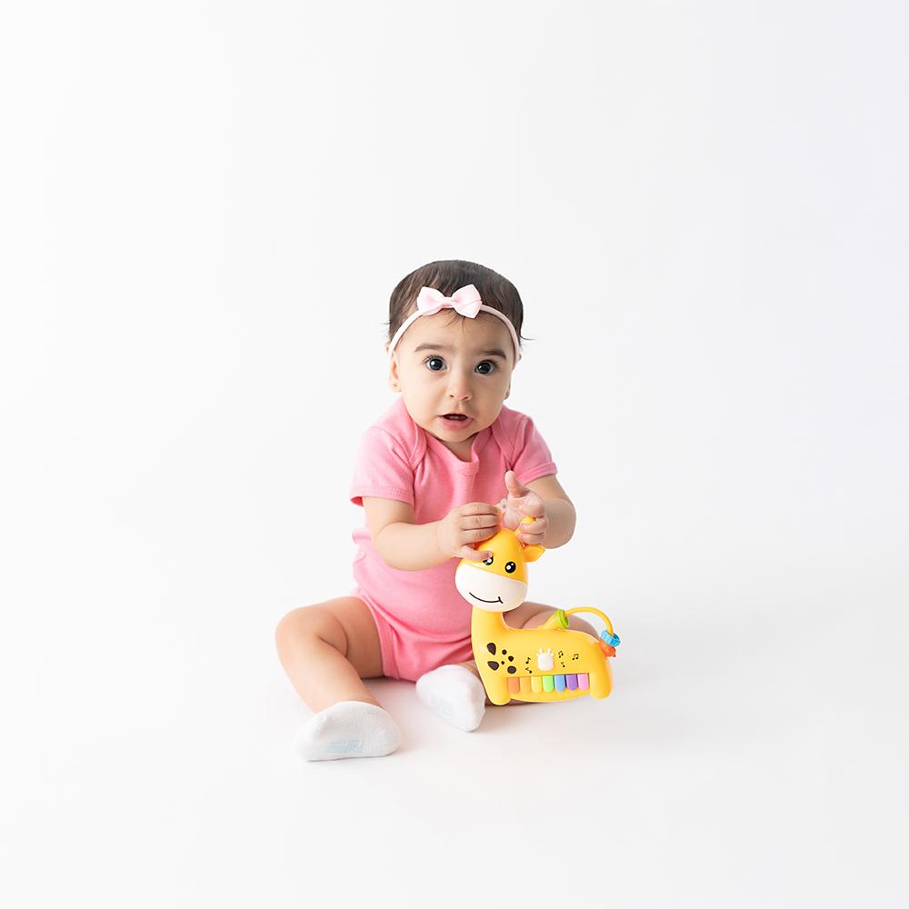 Brinquedo Girafa Musical Infantil Pimpolho - Laranja